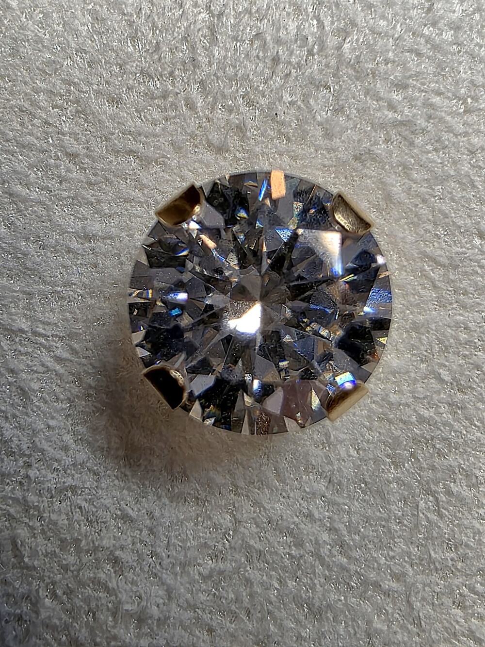 6mm 14K Solid Gold 1.52ctMoissanite Stud Earrings Round Cut w/GRA Certificate